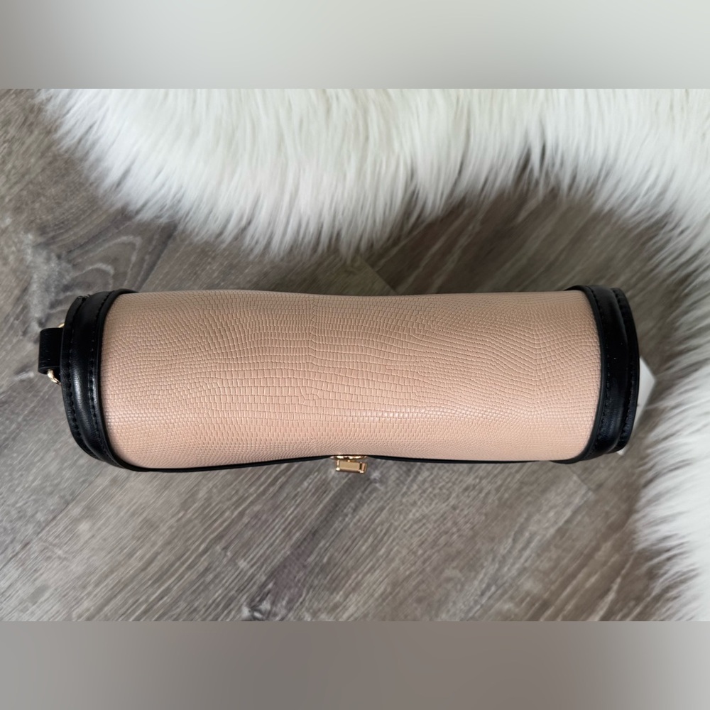 🖤 JULES KAE MIA Black & Cream Shoulder Bag With Rose Gold Tone Hardware - Picture 4 of 12